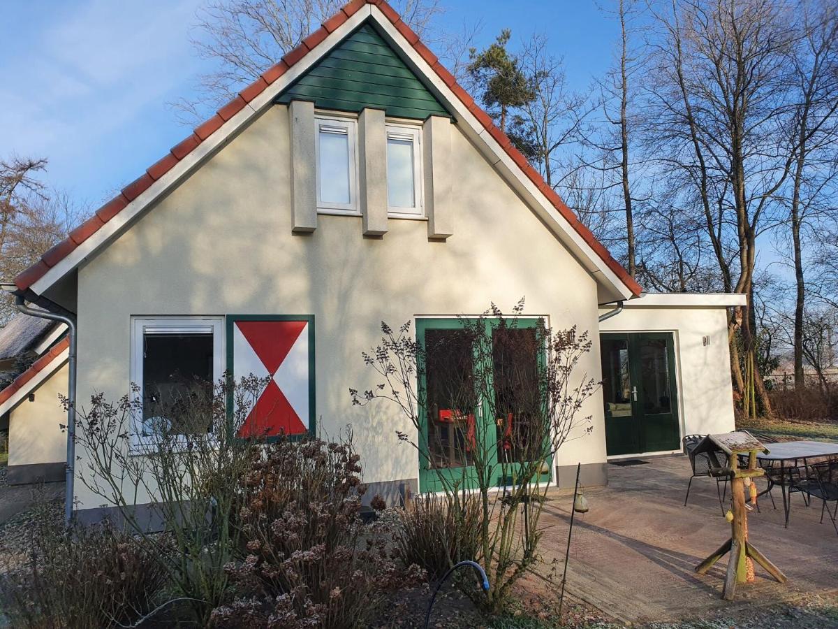 Villa With Spacious Garden Near Heeten Kültér fotó